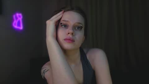 stacyloveforu online show from 17, 2, 2025