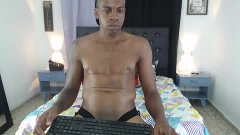 Snapshot of stanley_black chatting on 2, 10, 2025 Stanley Black online show from 2, 10, 2025