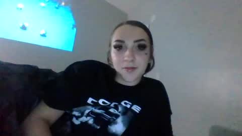 Snapshot of star_019 chatting on 27, 6, 2026 star_019 online show from 27, 6, 2026