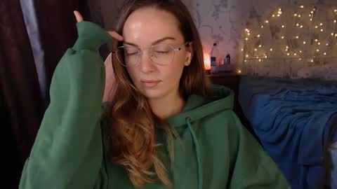 Snapshot of star_shopping chatting on 24, 12, 2024 Alice online show from 24, 12, 2024