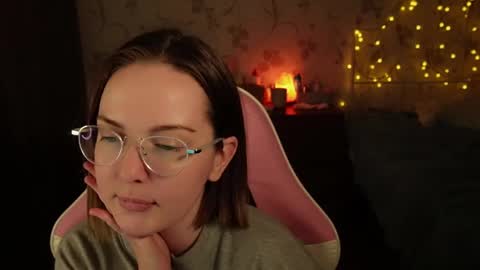 Snapshot of star_shopping chatting on 18, 1, 2025 Alice online show from 18, 1, 2025