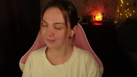 Snapshot of star_shopping chatting on 19, 1, 2025 Alice online show from 19, 1, 2025