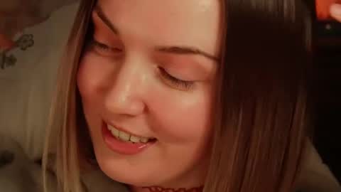 Snapshot of star_shopping chatting on 12, 2, 2025 Alice online show from 12, 2, 2025