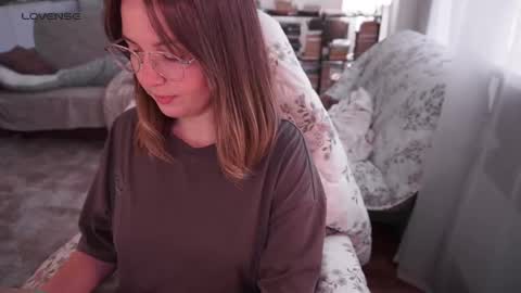 Snapshot of star_shopping chatting on 11, 9, 2025 Alice online show from 11, 9, 2025