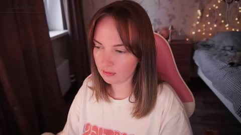 Snapshot of star_shopping chatting on 21, 9, 2025 Alice online show from 21, 9, 2025