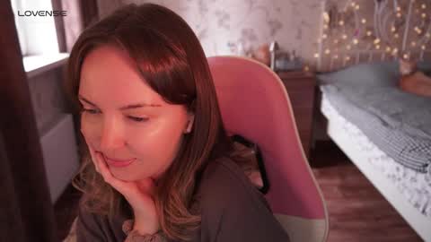 Snapshot of star_shopping chatting on 22, 9, 2025 Alice online show from 22, 9, 2025