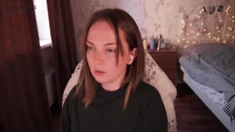 Snapshot of star_shopping chatting on 25, 9, 2025 Alice online show from 25, 9, 2025