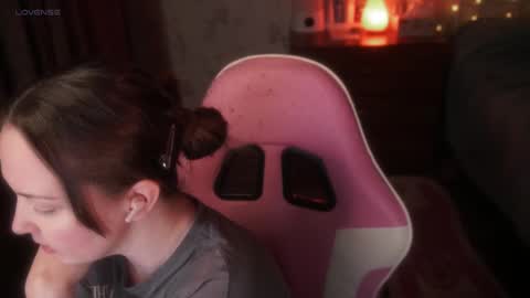 Snapshot of star_shopping chatting on 30, 11, 2025 Alice online show from 30, 11, 2025