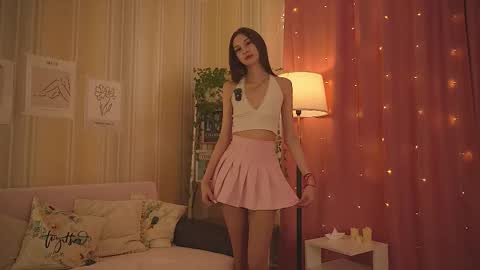 Chloe online show from 23, 2, 2026