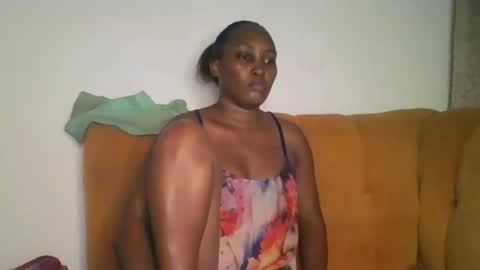 Snapshot of stargirl880271 chatting on 14, 2, 2025 isha online show from 14, 2, 2025