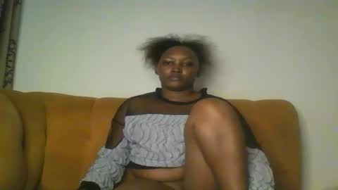 Snapshot of stargirl880271 chatting on 12, 10, 2025 isha online show from 12, 10, 2025