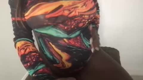 Snapshot of starjewelsxo chatting on 23, 9, 2025 Star Jewels online show from 23, 9, 2025