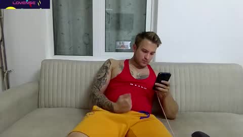 Snapshot of starkiller777550 chatting on 8, 9, 2025 Marius online show from 8, 9, 2025