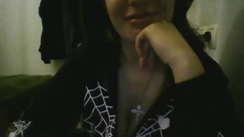 Snapshot of starlesseyes chatting on 6, 1, 2025 starlesseyes online show from 6, 1, 2025