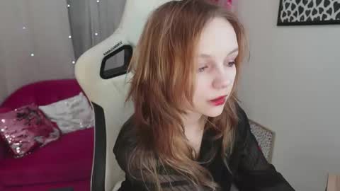 Snapshot of staymonica chatting on 22, 12, 2025 MONICA online show from 22, 12, 2025