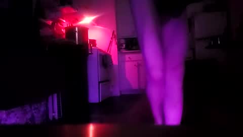 Snapshot of staysee_onhertoes chatting on 10, 1, 2025 Staysee online show from 10, 1, 2025