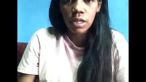 Snapshot of stecimalicia chatting on 4, 12, 2025 Malicia online show from 4, 12, 2025