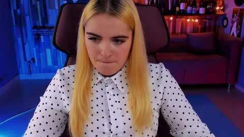 stef_nicks online show from 9, 9, 2025