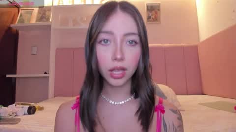 Snapshot of stefaagomez chatting on 3, 11, 2025 Stefa Gomez online show from 3, 11, 2025