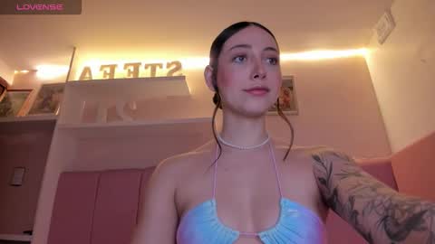 Snapshot of stefaagomez chatting on 22, 11, 2025 Stefa Gomez online show from 22, 11, 2025