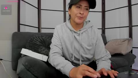 Stafania 3 online show from 9, 2, 2026