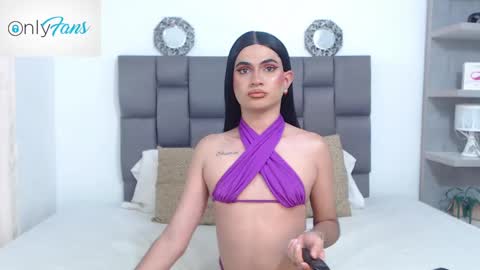 Snapshot of stefaniflores chatting on 22, 1, 2025 stefaniflores online show from 22, 1, 2025