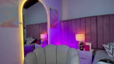 Snapshot of stefanybig chatting on 23, 4, 2026 STEFANY online show from 23, 4, 2026
