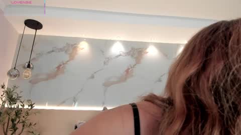    online show from 27, 3, 2026