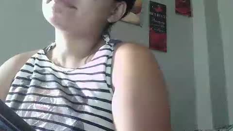 Snapshot of steffani_love chatting on 23, 9, 2025 steffani_love online show from 23, 9, 2025