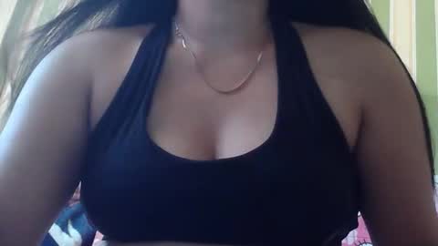 Snapshot of steffani_love chatting on 15, 12, 2025 steffani_love online show from 15, 12, 2025
