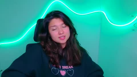 Snapshot of steffi_xo chatting on 19, 9, 2025 Steffi online show from 19, 9, 2025