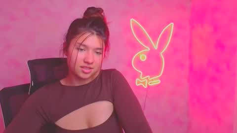 Snapshot of steffi_xo chatting on 25, 9, 2025 Steffi online show from 25, 9, 2025