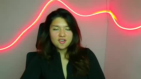 Snapshot of steffi_xo chatting on 28, 9, 2025 Steffi online show from 28, 9, 2025