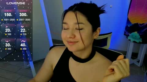 Snapshot of steffi_xo chatting on 12, 11, 2025 Steffi online show from 12, 11, 2025