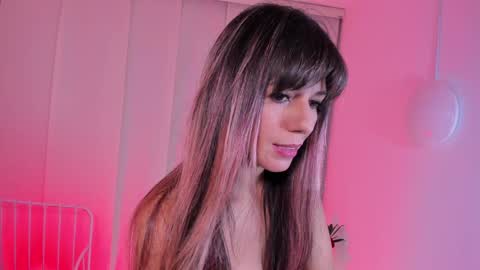 Snapshot of steffy_dan chatting on 5, 1, 2025 Steffy online show from 5, 1, 2025