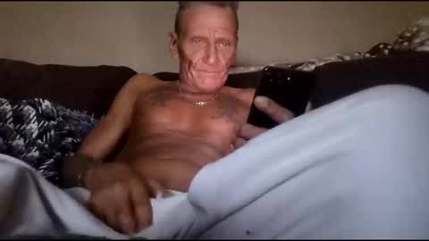 stefy1037 online show from 13, 4, 2026