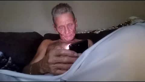 stefy1037 online show from 15, 4, 2026