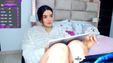 Stefany online show from 16, 10, 2025