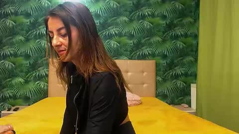 Snapshot of stella_john chatting on 6, 12, 2024 Stella John online show from 6, 12, 2024