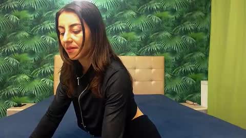 Snapshot of stella_john chatting on 14, 1, 2025 Stella John online show from 14, 1, 2025