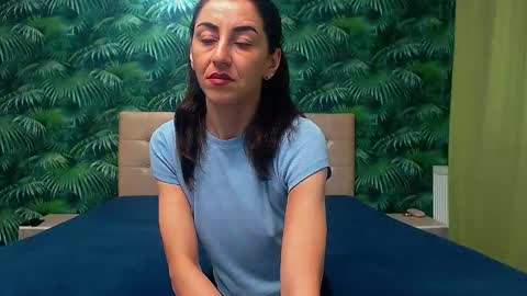 Snapshot of stella_john chatting on 5, 2, 2025 Stella John online show from 5, 2, 2025