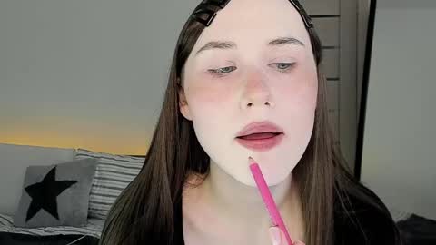 stella_sunny online show from 24, 5, 2026