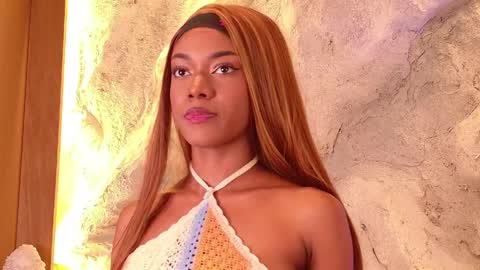 S T E L L A online show from 31, 3, 2026