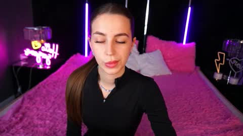 Snapshot of stellahoneywell chatting on 16, 10, 2025 stellahoneywell online show from 16, 10, 2025