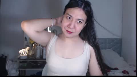 Snapshot of stellahugets chatting on 5, 10, 2025 Stella online show from 5, 10, 2025