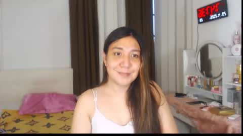 Snapshot of stellahugets chatting on 28, 4, 2026 Stella online show from 28, 4, 2026
