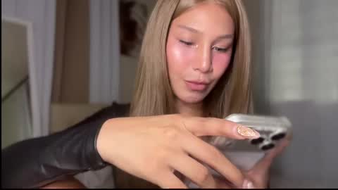 Snapshot of stellamckinley chatting on 9, 6, 2026 GODDESS STELLA online show from 9, 6, 2026
