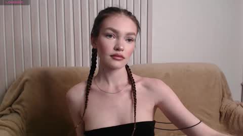 Snapshot of stellapayne chatting on 12, 9, 2025 stellapayne online show from 12, 9, 2025