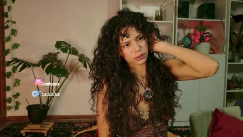 Snapshot of stellart_ chatting on 22, 11, 2025 stellart_ online show from 22, 11, 2025