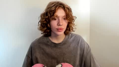 Snapshot of stellaswen chatting on 24, 10, 2025 S T E L L A online show from 24, 10, 2025